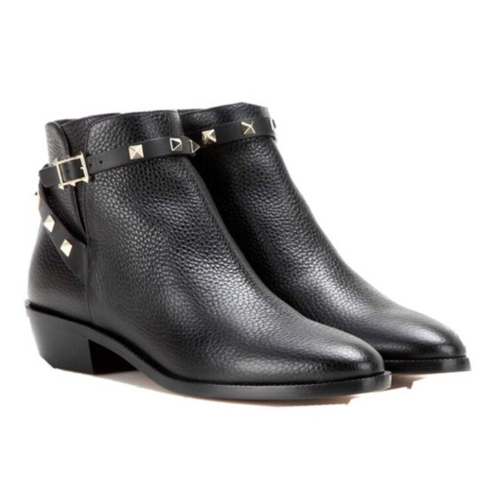 Valentino Garavani Black Pebbled Leather Rockstud Ankle Boots